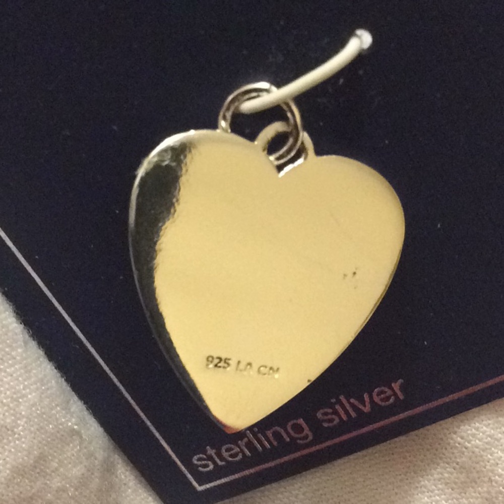 Southern Charm Pendant - Picture 2 of 5